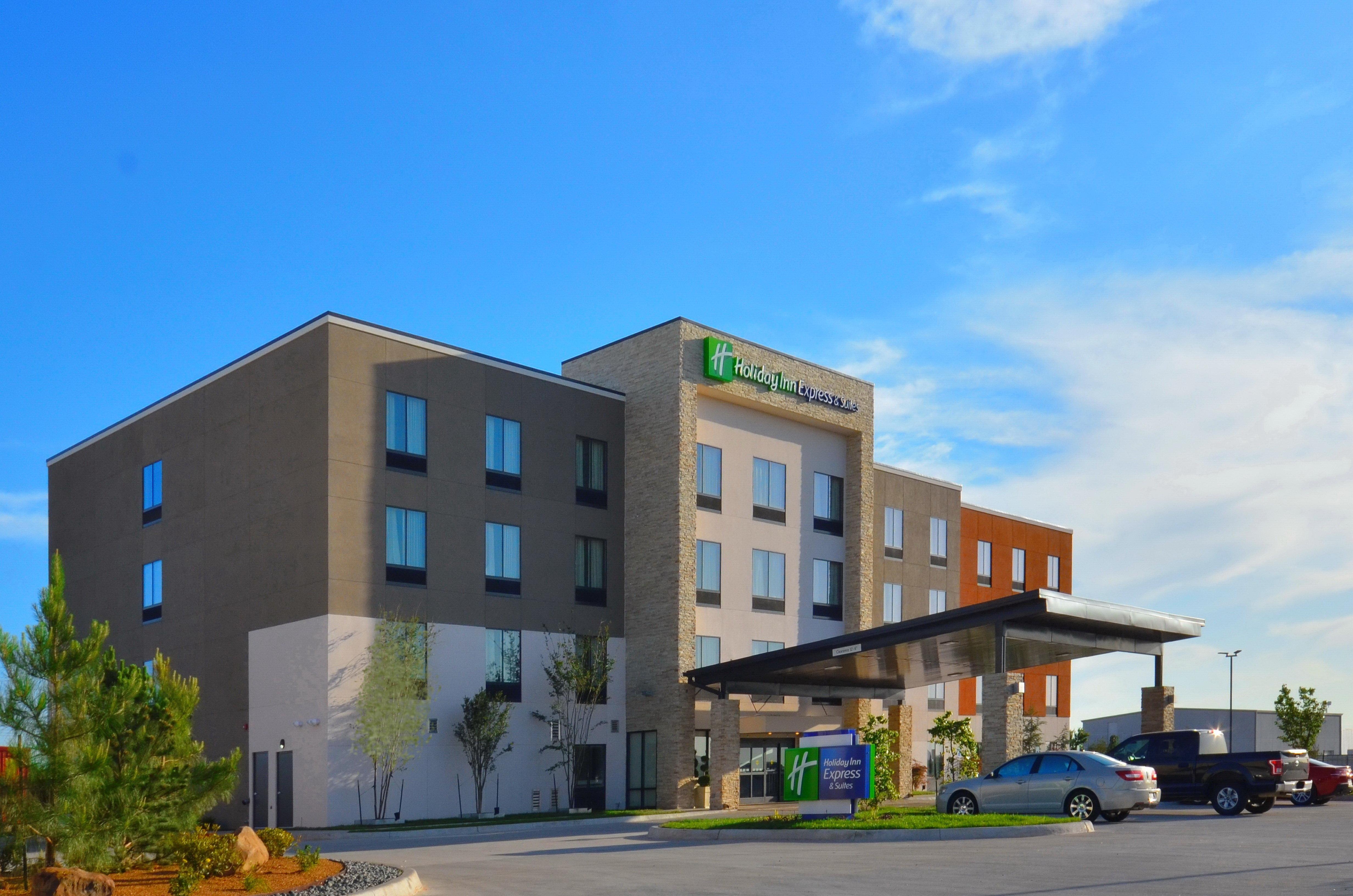 Holiday Inn Express & Suites Oklahoma City Mid - Arpt Area, An Ihg Hotel Ngoại thất bức ảnh